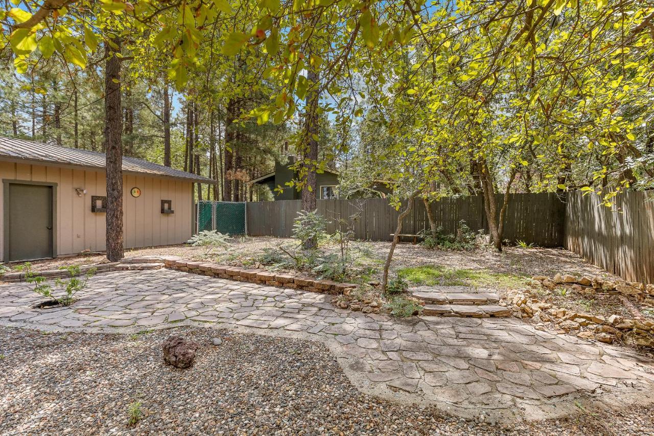 Captivating Continental Country Club Retreat With 4 Bdr And Spacious Deck! Флагстаф Екстериор снимка