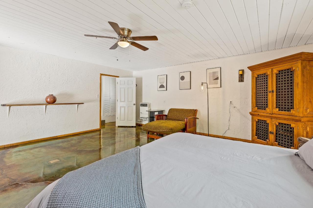 Captivating Continental Country Club Retreat With 4 Bdr And Spacious Deck! Флагстаф Екстериор снимка